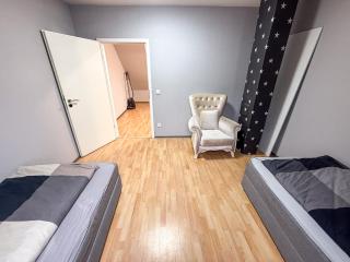 Ruhr Business Apartments Essen Apartment mit 6 Einzelbetten - Essen - 5