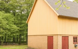 7 Bedroom Awesome Home In Örkelljunga - 1