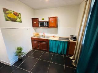 Sermie T2 climatisé avec piscine - 5