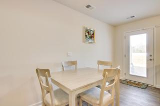 Visit Shawn AFB and Parks! Family Home in Sumter - 2