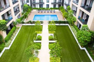 One Bedroom Premium Luxury Apartments at The Embassy Garderns - 4