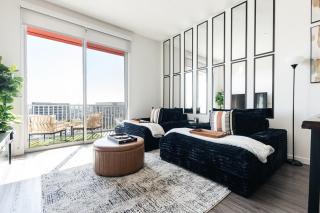 Penthouse Muse, West Hollywood, Los Angeles - 9