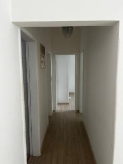 Espaçoso AP no Barra- Carnaval - Ótima localização - 1