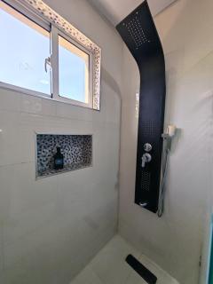 2 Bdrm, 1 Bath, Wifi, Near River and Beach, 4R - 2