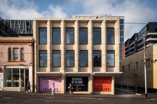 Warehouse conversion set 100 metres from Bridge Rd - 6