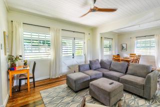 Emmanuel's ocean view cottage with private yard - 6