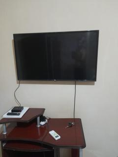 Casa com excelente localização e com garagem - 7