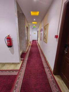 العروسة للشقق المخدومة - 1