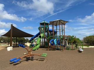 The Gateway - 6BED W Two Houses GameRoom & Pool - 8