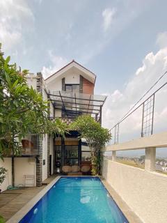 Carani Grand Villa Batu by Calli Rooms - 9