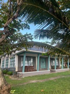 Alamanda Beach Resort & Villa - 3