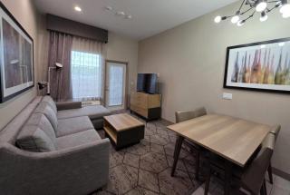 Hawthorn Extended Stay by Wyndham Corpus Christi I-37 NW - 7