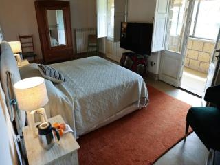 Vinarte, an Italian villa and wine estate - 2
