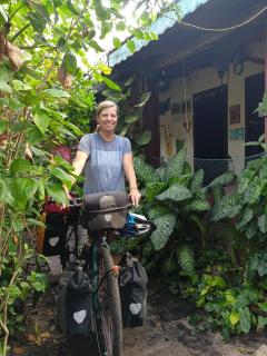 The Blues female hostl - 9