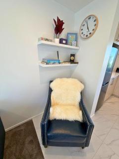 Central 2BR Townhouse Close to Te Kaha Stadium - 6