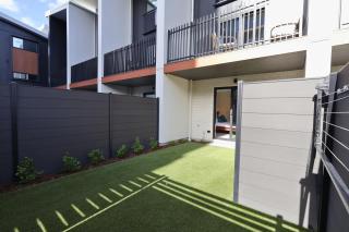 Stylish 2BR Retreat by Te Kaha Stadium - 6