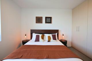 Fresh 1 Bedroom Apartment Close to Te Kaha Stadium - 8