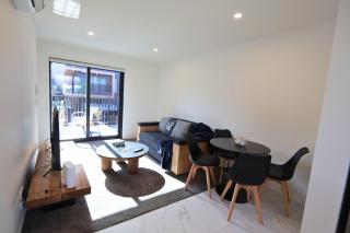 Stylish 2BR Retreat by Te Kaha Stadium - 0