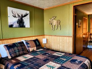 Maple Grove Lodging - 8