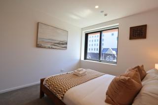 Fresh 1BR Apartment Steps Away from Te Kaha Stadium - 5