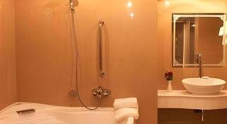 Hotel Ruposhi Bangla - Bāg Noādda - 1