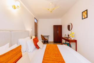 Sorana Homes - Fast Wi-Fi, Workspace, Opp Mall - 9