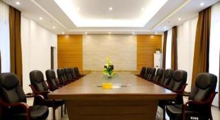 Nanning Hawks Holiday Hotel - 9