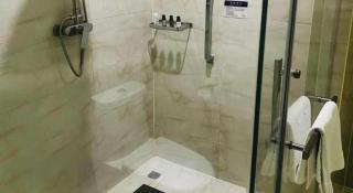 Pacific Regency Hotel Shenyang - 4