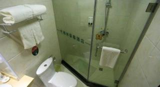 GreenTree Inn Shandong Yuncheng Ximen Street Songjiang Kung Fu School Business Hotel - 2