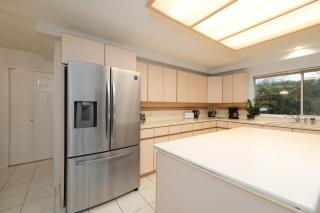 Private Room in Spacious Homestay Near Skytrain - 4