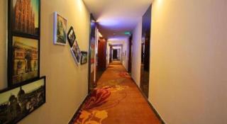 James Joyce Coffetel Golmud Huaxing Plaza Branch - 1