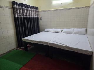 Nirvana in home stay near namo ghat and kashi vishwanath temple - 3