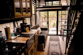 Luxurious Boutique Tiny House for a Relaxing Getaway in Wimberley, Texas - 8