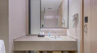 City Comfort Inn Wuzhou Xijiang Thrid Bridge - 8