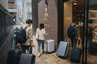 Capsule Hotel Suzumoriya - 9