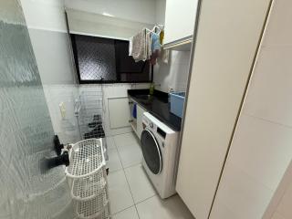 Apartamento na Enseada com dois dormitórios - 1