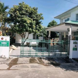 Cozy Guest Room in Secure Krung Thep Maha Nakhon Residence - 8