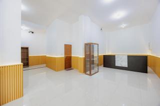 Urbanview Hotel BSD City - 5