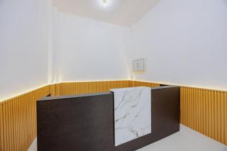 Urbanview Hotel BSD City - 4