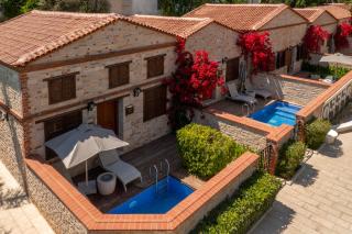 DoubleTree by Hilton Kusadasi - 9