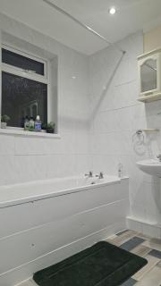 OG Stays III- 3bedroom house- sleeps 7persons, Near Nissan & Stadium of Light, free parking - 3