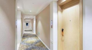 Vienna Hotel Chongqing West Station Square - 4