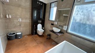 Pravasa Stay, Bapat Square - 8