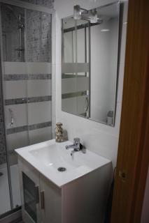 Apartamento moderno cerca del centro - 2