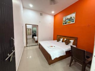 Shree Balaji home stay Ayodhya contact number 92782-97365 - 0