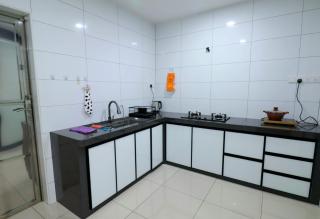 TongKang Pechah Modern and stylish homestay - 5