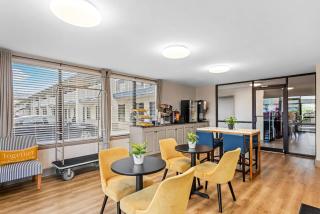 Days Inn by Wyndham Valdosta I-75 - 1