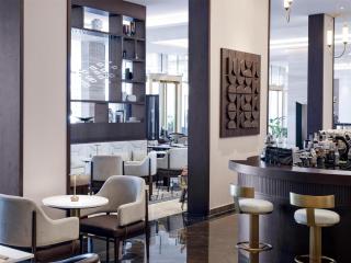 Hilton Bahrain City Centre Hotel & Residences - 5