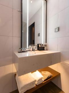 Borrman Hotel Guilin Railway Station Two Rivers and Four Lakes - 7