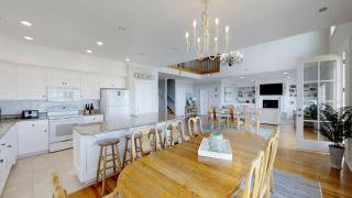 Ocean Drive Oceanfront 6BR • All En-Suite • Private Pool • Sleeps 20 • Ibis - 3